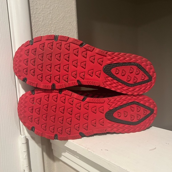 New Balance FuelCore Nitrel All Terrain Running Shoes Size 12 D Width RED BLACK - Picture 9 of 9